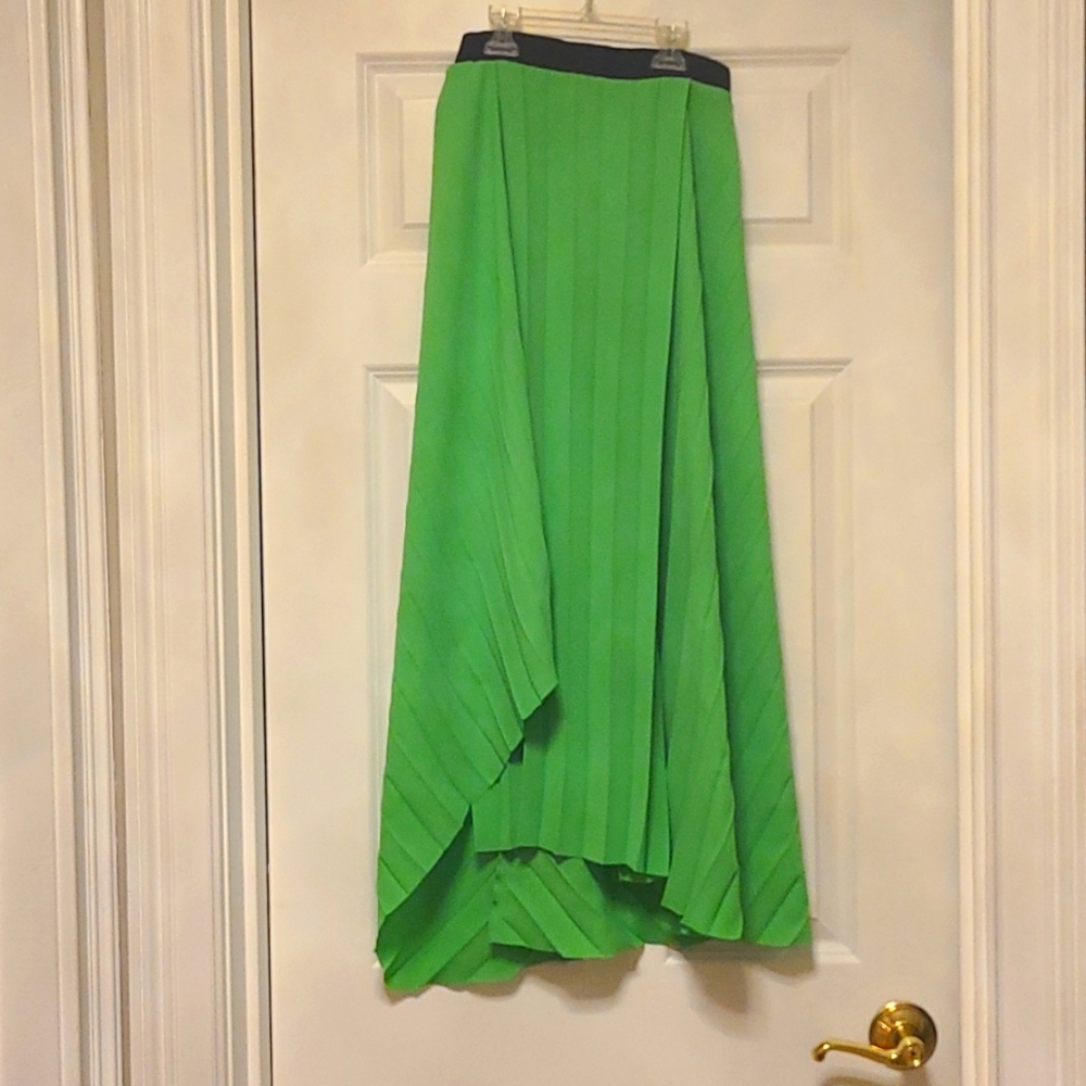 COS, pleated skirt, green, size 2
